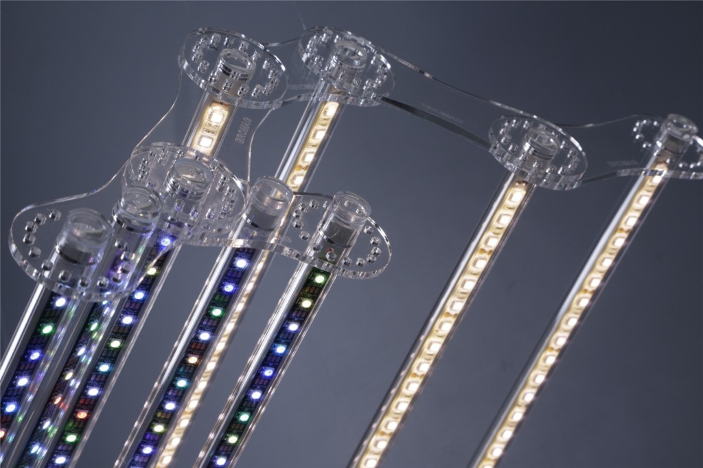 modular lamp  with a section of dynamic light